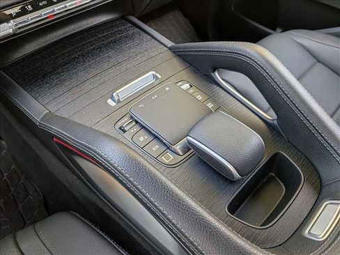 Used 2025 Mercedes-Benz GLE 450 4MATIC Coupe image 12