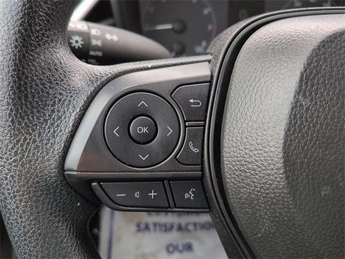 Certified 2025 Toyota Corolla LE image 17