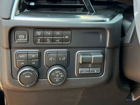 New 2026 Chevrolet Tahoe RST AWD/4WD image 11