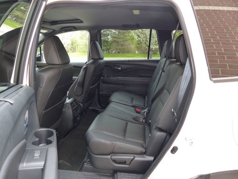 Used 2021 Honda Passport Touring image 30