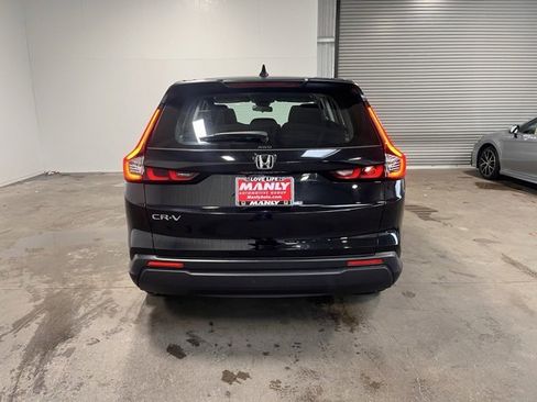 Used 2023 Honda CR-V LX image 4