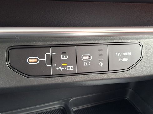 New 2026 Kia Carnival EX FWD image 15