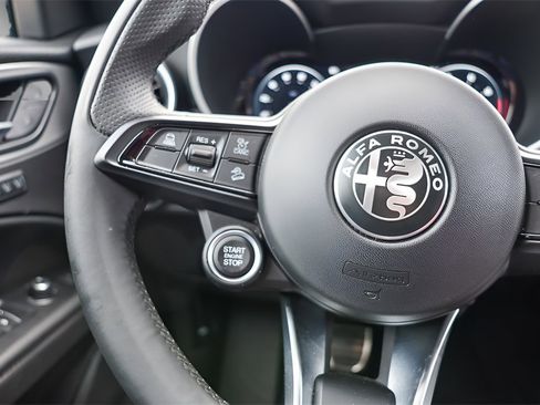 Used 2024 Alfa Romeo Stelvio Ti w/ Performance Driving Package image 12