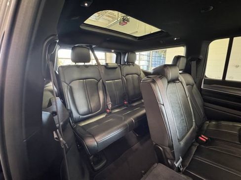 Used 2024 Jeep Wagoneer Series II AWD/4WD image 14