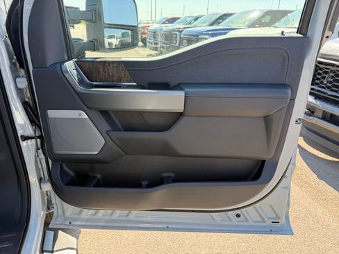 New 2026 Ford F350 4x4 Crew Cab DRW Super Duty image 20