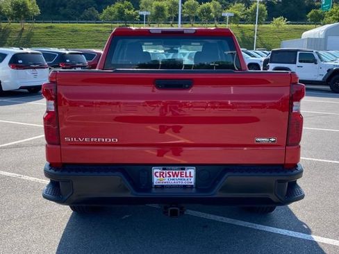 Used 2022 Chevrolet Silverado 1500 W/T AWD/4WD image 4