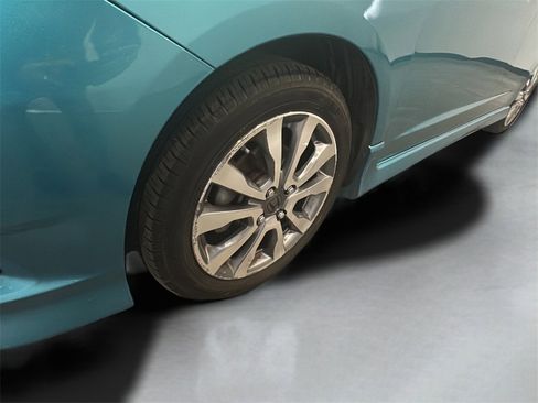 Used 2013 Honda Fit Sport image 4