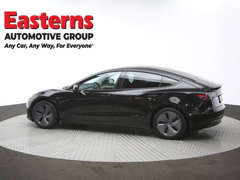Used 2021 Tesla Model 3 Standard Range Plus image 60