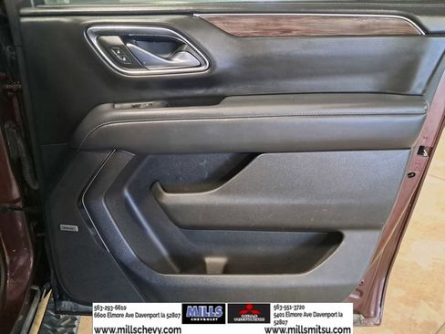 Used 2023 Chevrolet Suburban Z71 image 15