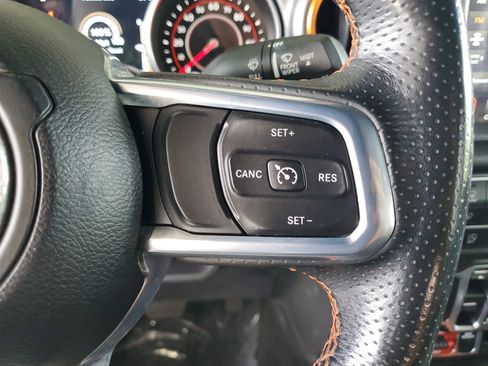 Certified 2021 Jeep Gladiator Mojave AWD/4WD image 25