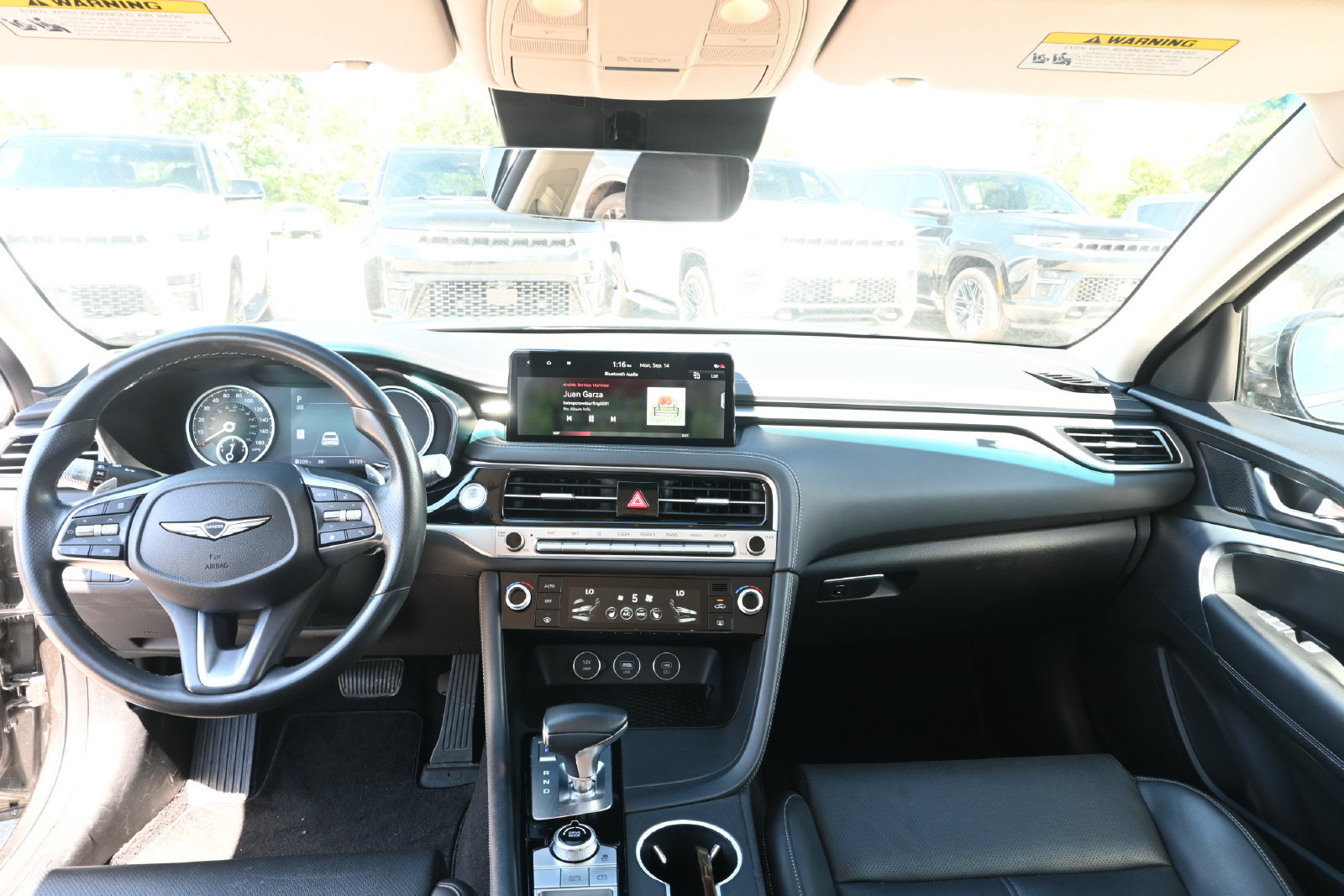 Used 2025 Genesis G70 2.5T RWD image 24