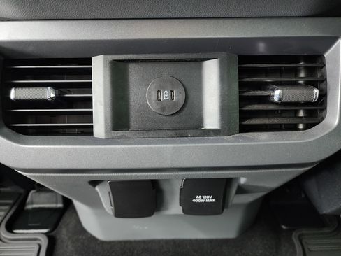 Used 2024 Ford F350 XLT w/ XLT Premium Package image 40