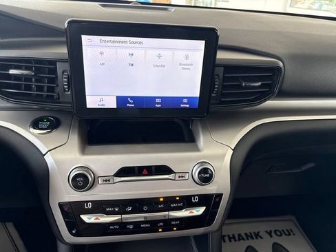 Used 2020 Ford Explorer XLT w/ Comfort Package AWD/4WD image 15