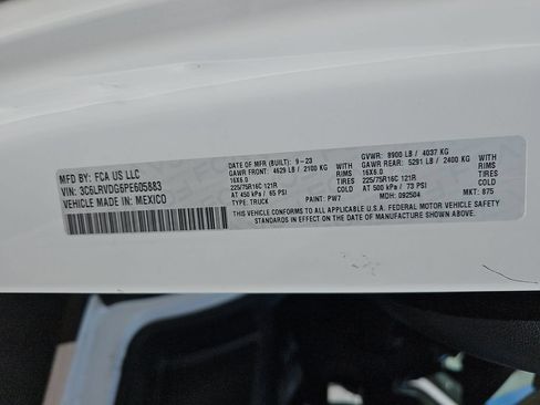 Used 2023 RAM ProMaster 2500 FWD image 41
