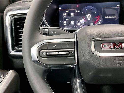New 2026 GMC Canyon Elevation w/ Convenience Package RWD image 12