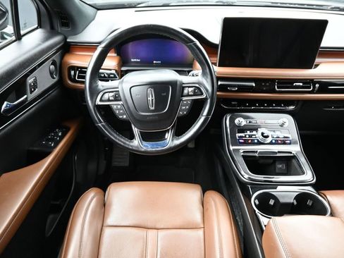 Used 2023 Lincoln Nautilus Reserve w/ Equipment Group 201A FWD image 11