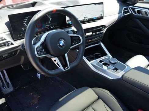 Used 2025 BMW M440i RWD image 13