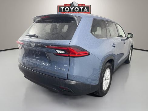 Certified 2025 Toyota Grand Highlander FWD image 7