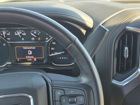 Used 2021 GMC Sierra 1500 AT4 AWD/4WD image 28