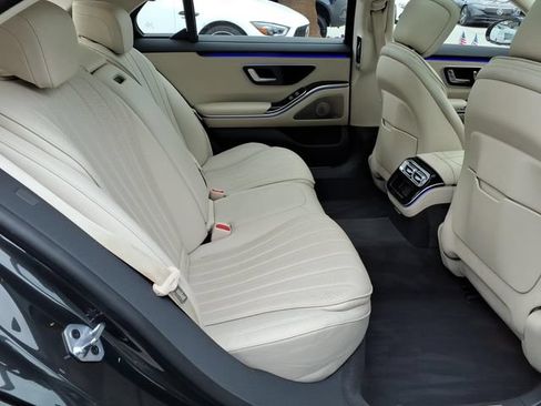 Used 2023 Mercedes-Benz S 500 4MATIC image 20