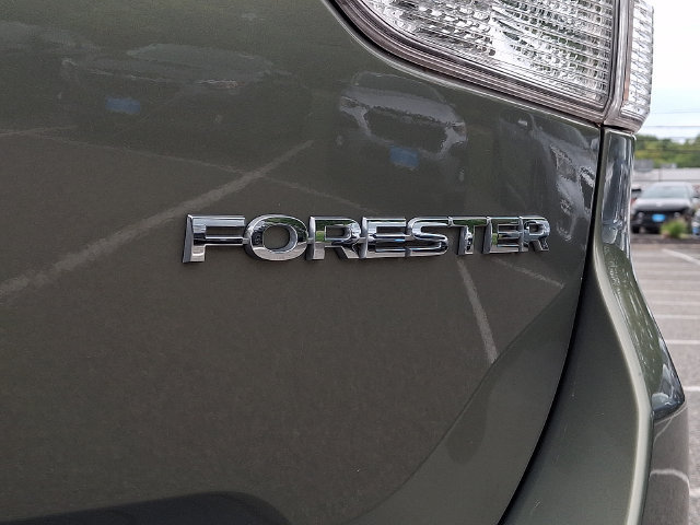 Used 2021 Subaru Forester Premium AWD/4WD image 31