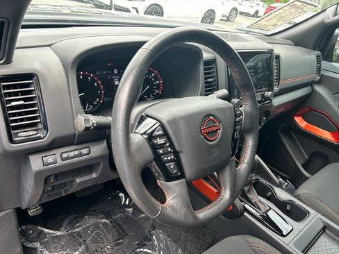 Certified 2022 Nissan Frontier Pro-X w/ Technology Package RWD image 23