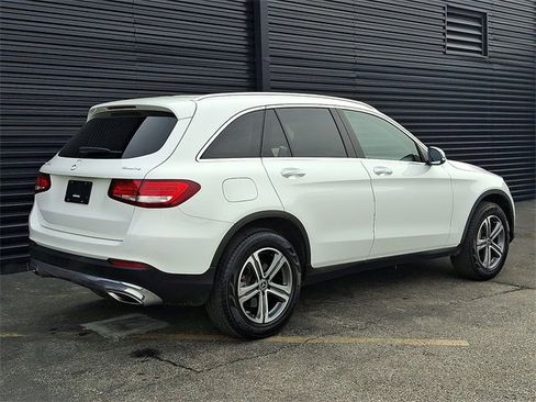 Used 2019 Mercedes-Benz GLC 300 4MATIC image 7