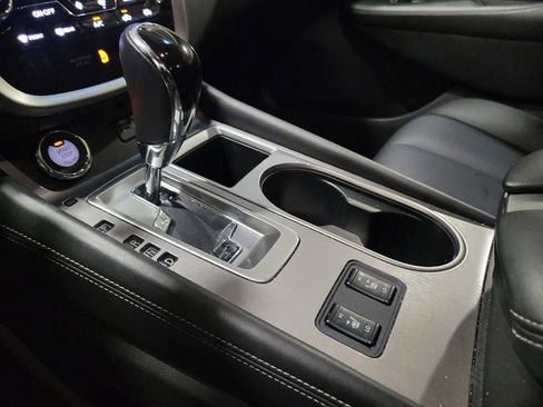 Used 2023 Nissan Murano SV w/ SV Midnight Edition Package AWD/4WD image 26
