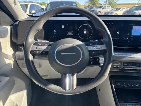 Certified 2024 Hyundai Kona Limited AWD/4WD image 34