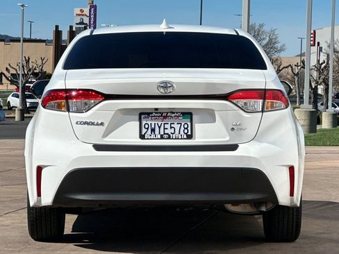 Certified 2026 Toyota Corolla LE w/ LE Premium Package image 6