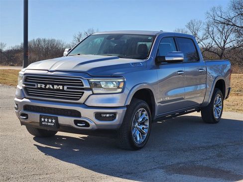 Used 2022 RAM 1500 Laramie w/ Laramie Southwest Edition image 3