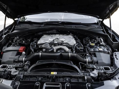 Used 2025 Jaguar F-PACE SVR AWD/4WD image 60