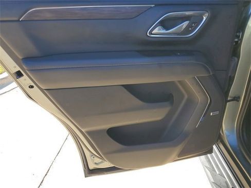 Used 2024 Chevrolet Tahoe LT image 28