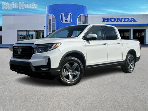 Used 2023 Honda Ridgeline RTL-E image 2