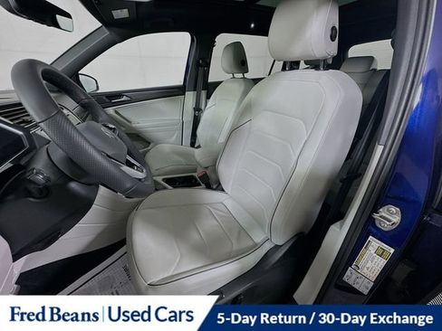 Used 2022 Volkswagen Tiguan SEL R-Line image 23
