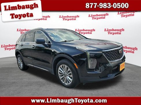 Used 2024 Cadillac XT4 Premium Luxury AWD/4WD image 1