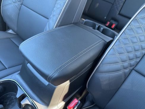 New 2026 GMC Canyon Denali image 37