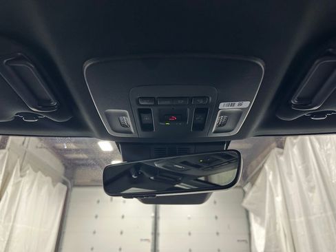 Used 2025 Toyota Camry XSE image 42