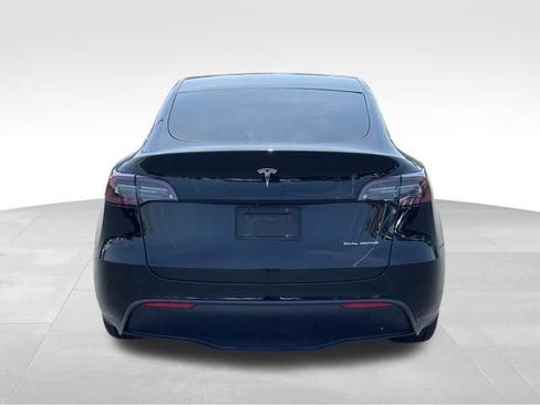 Used 2020 Tesla Model Y Long Range AWD/4WD image 10
