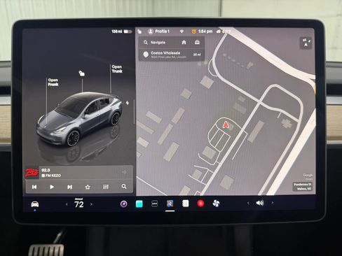 Used 2022 Tesla Model Y Performance AWD/4WD image 20
