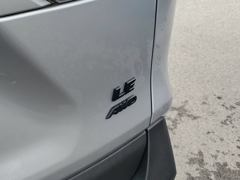 Certified 2023 Toyota RAV4 LE AWD/4WD image 8