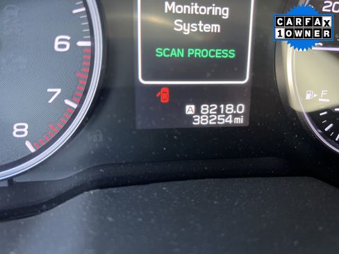 Used 2023 Subaru Outback Limited AWD/4WD image 6