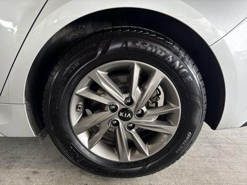 Used 2020 Kia Optima LX FWD image 26