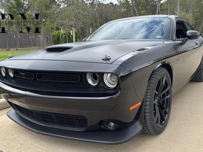 Used 2018 Dodge Challenger R/T w/ Driver Convenience Group