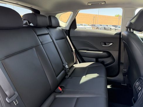 Used 2024 Hyundai Kona Limited FWD image 39