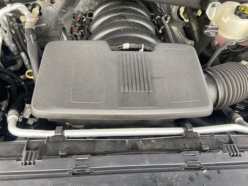 Certified 2021 GMC Yukon Denali w/ Denali Premium Package image 31