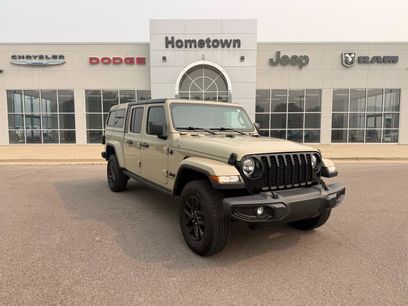 Used 2022 Jeep Gladiator Sport