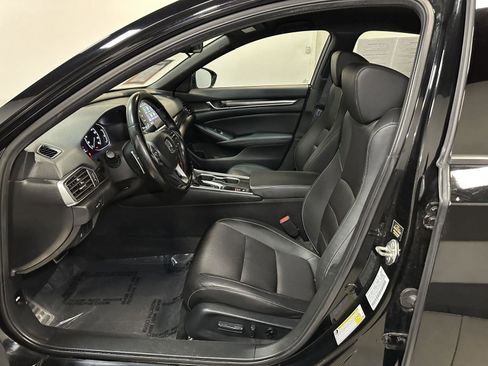 Used 2019 Honda Accord Sport image 22