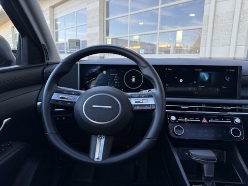 Certified 2025 Hyundai Tucson SEL image 21