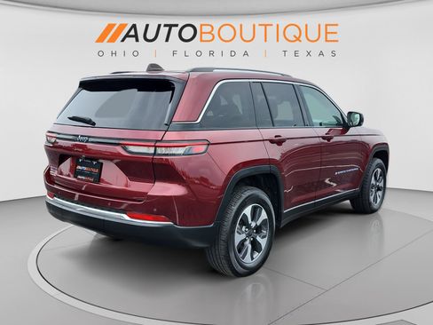 Used 2023 Jeep Grand Cherokee 4WD 4xe image 5